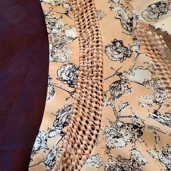 Top - Picture 3 of 6